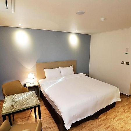 Sea Moon Tourist Hotel Incheon Exterior foto