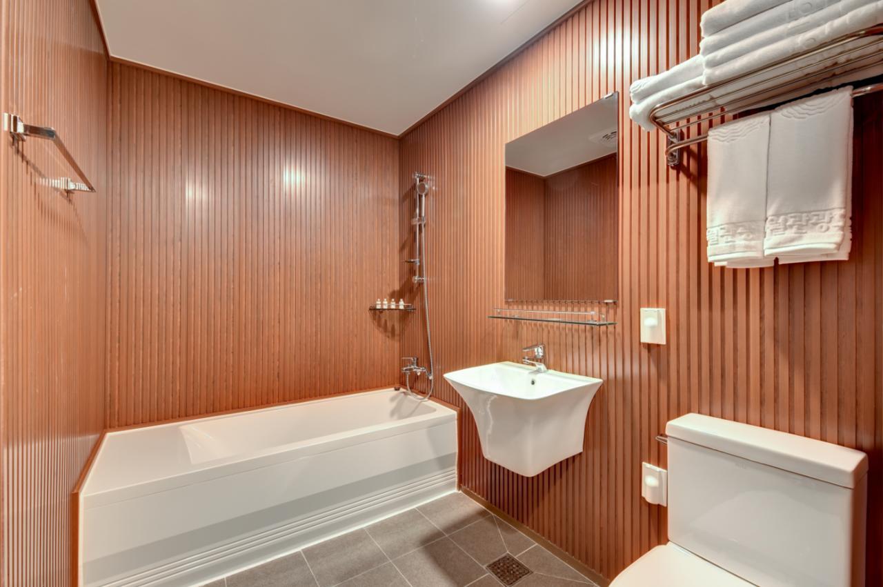 Sea Moon Tourist Hotel Incheon Exterior foto