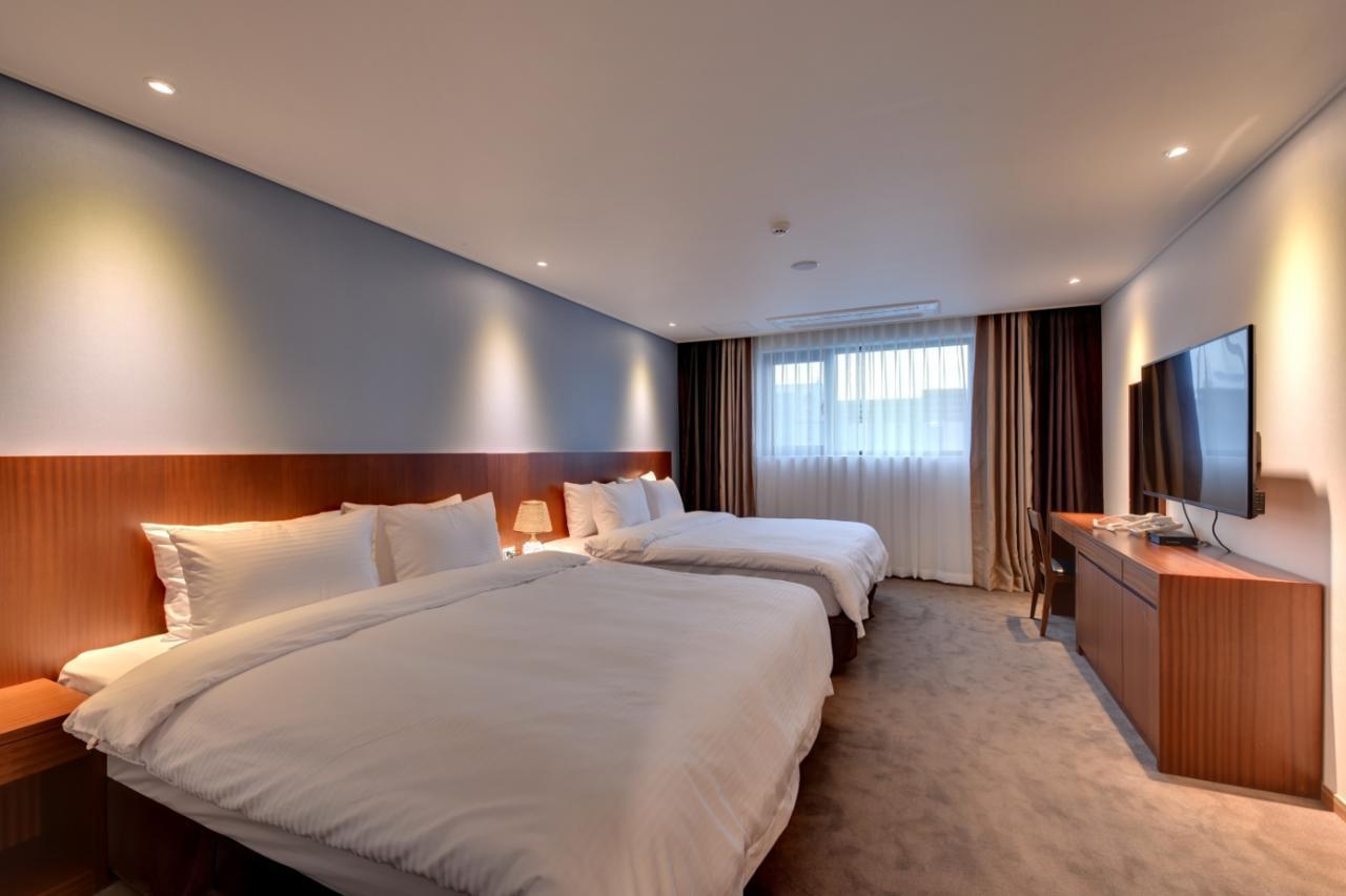 Sea Moon Tourist Hotel Incheon Exterior foto
